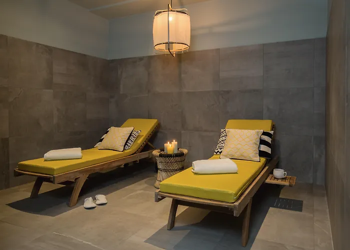 BoB Hotel by Elegancia